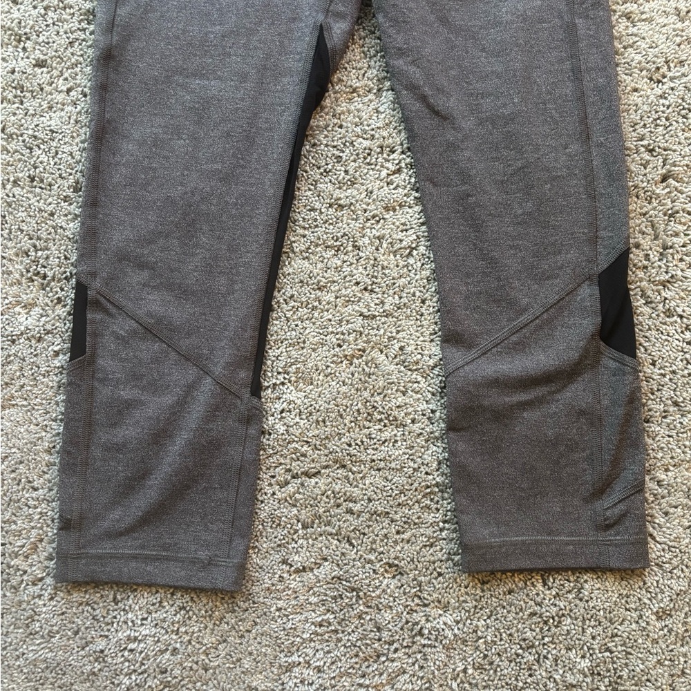 Lululemon Heathered Gray Black Pace Rival Cropped Leggings Womens Size 8 - Picture 3 of 10